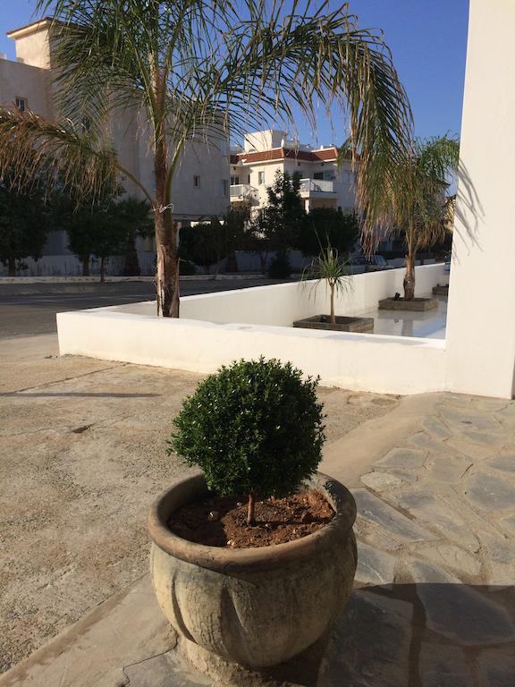 Aphentrika Apartments Protaras Eksteriør billede